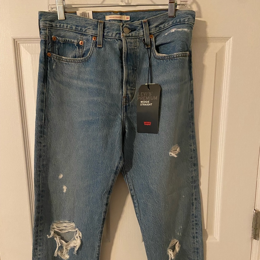 Levi’s Wedgie Straight Jeans, Size 30 NWT